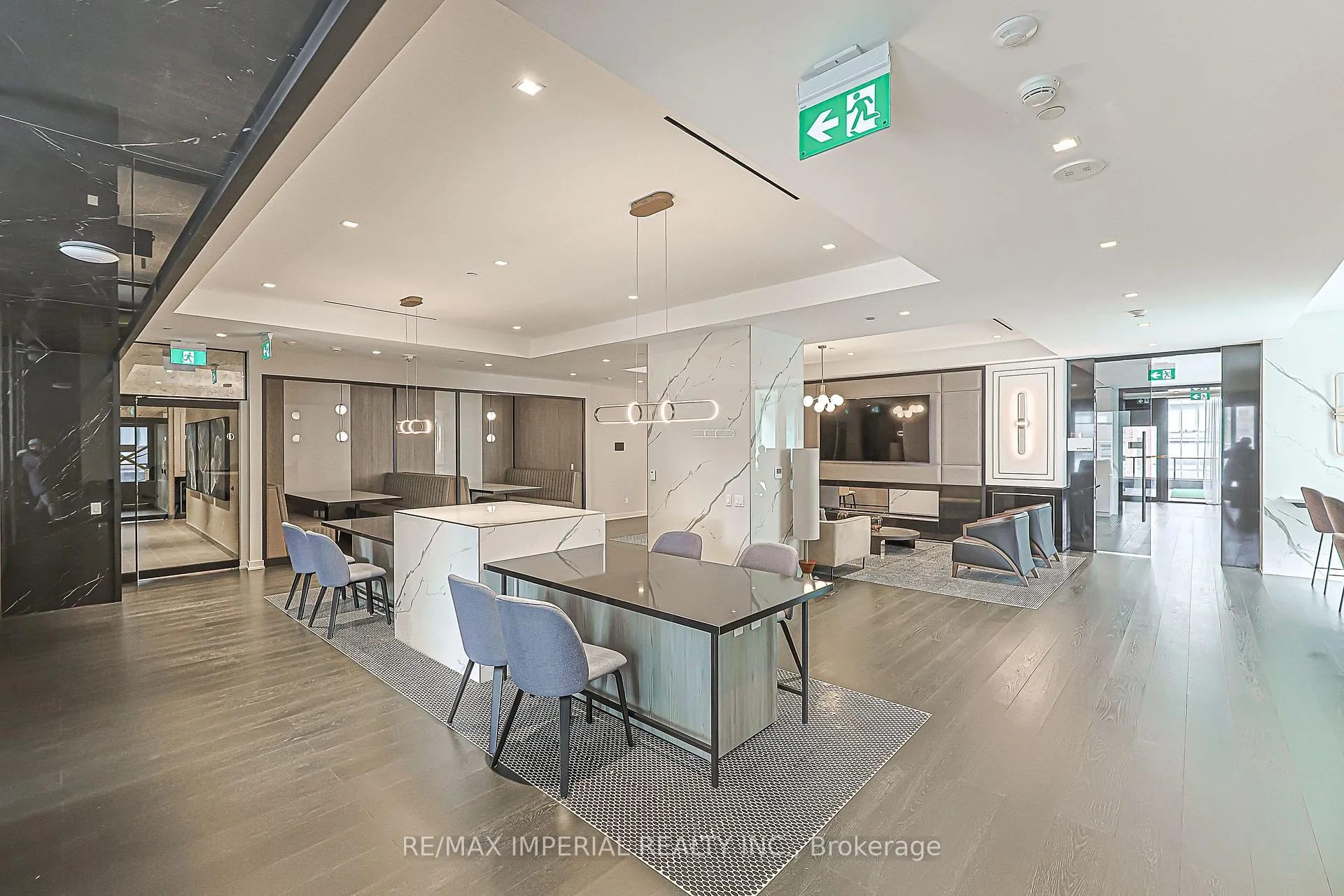Photo 45 of Unit 4007, 8 Wellesley Street W, Toronto, Church-Yonge Corridor — HOMEH