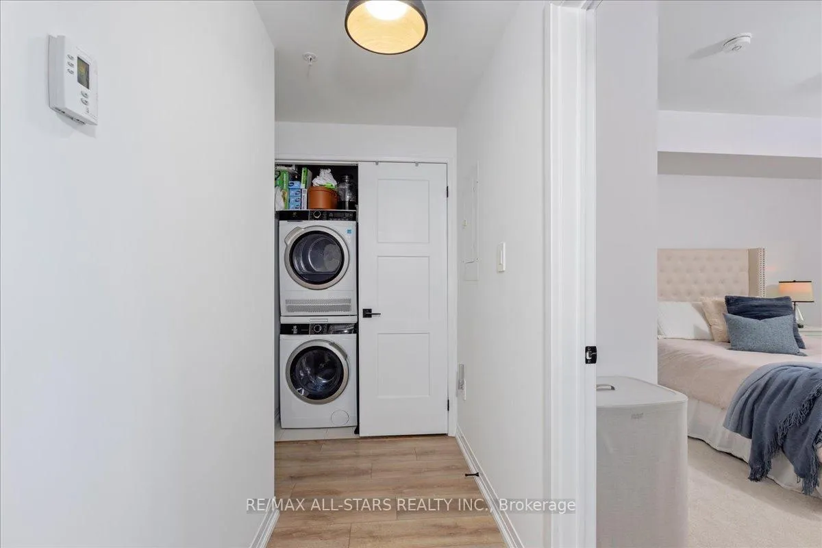 Photo 20 of Unit 407, 15 Kneeshaw Drive, Barrie, Rural Barrie Southeast — HOMEH