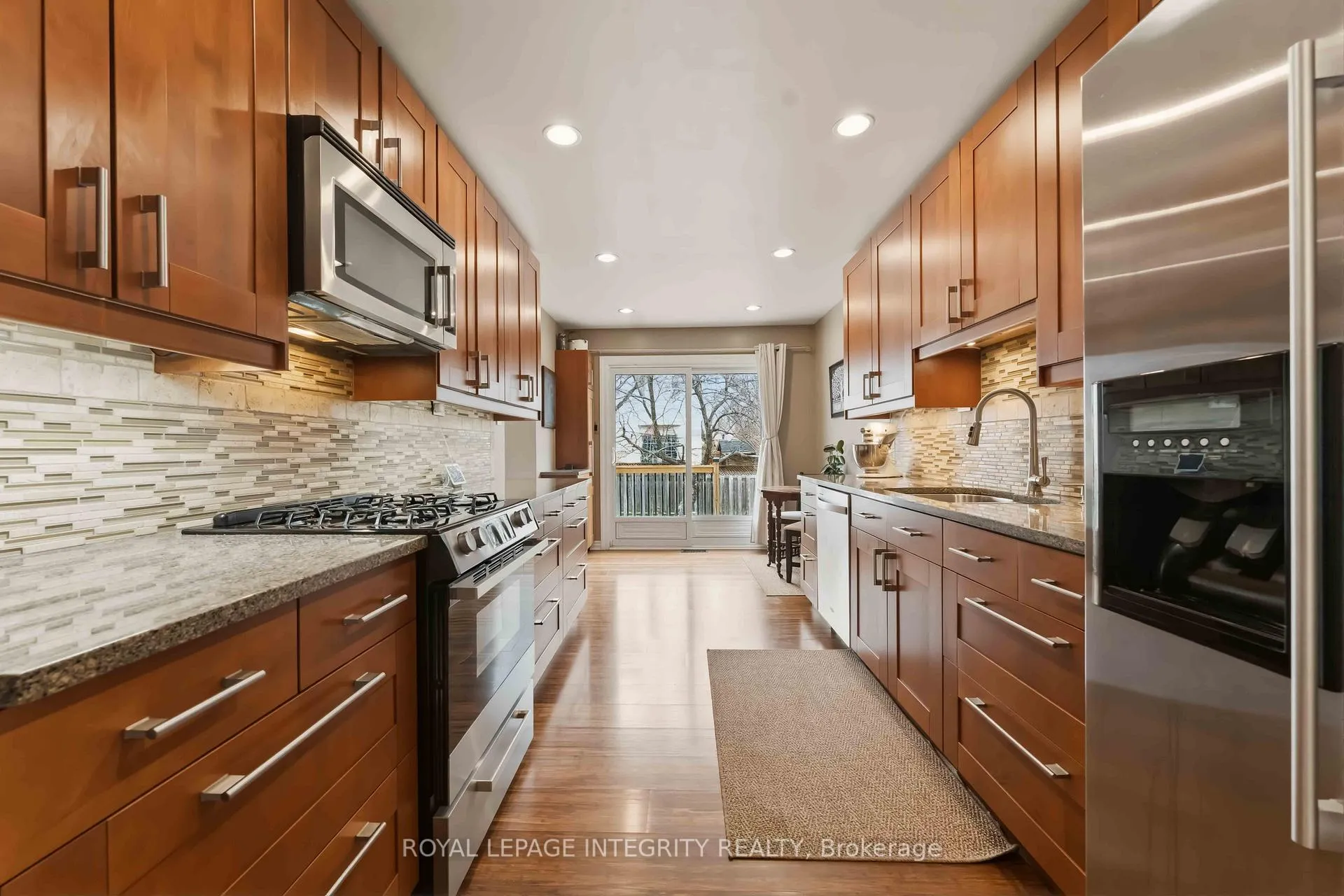 Photo 11 of 30 Longden Place, Ottawa, Kanata - Bridlewood — HOMEH