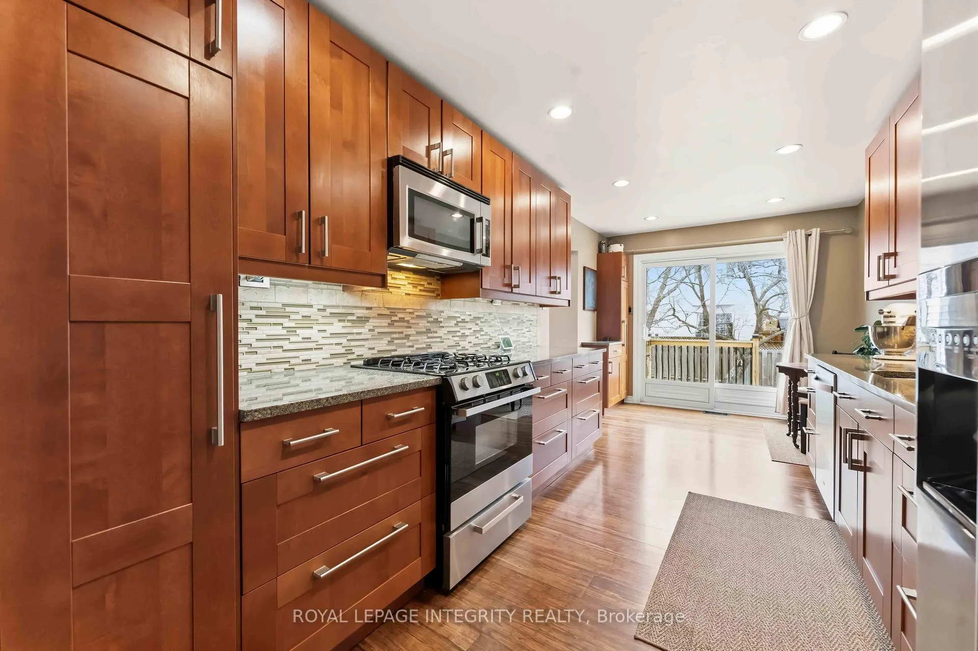 Photo 12 of 30 Longden Place, Ottawa, Kanata - Bridlewood — HOMEH