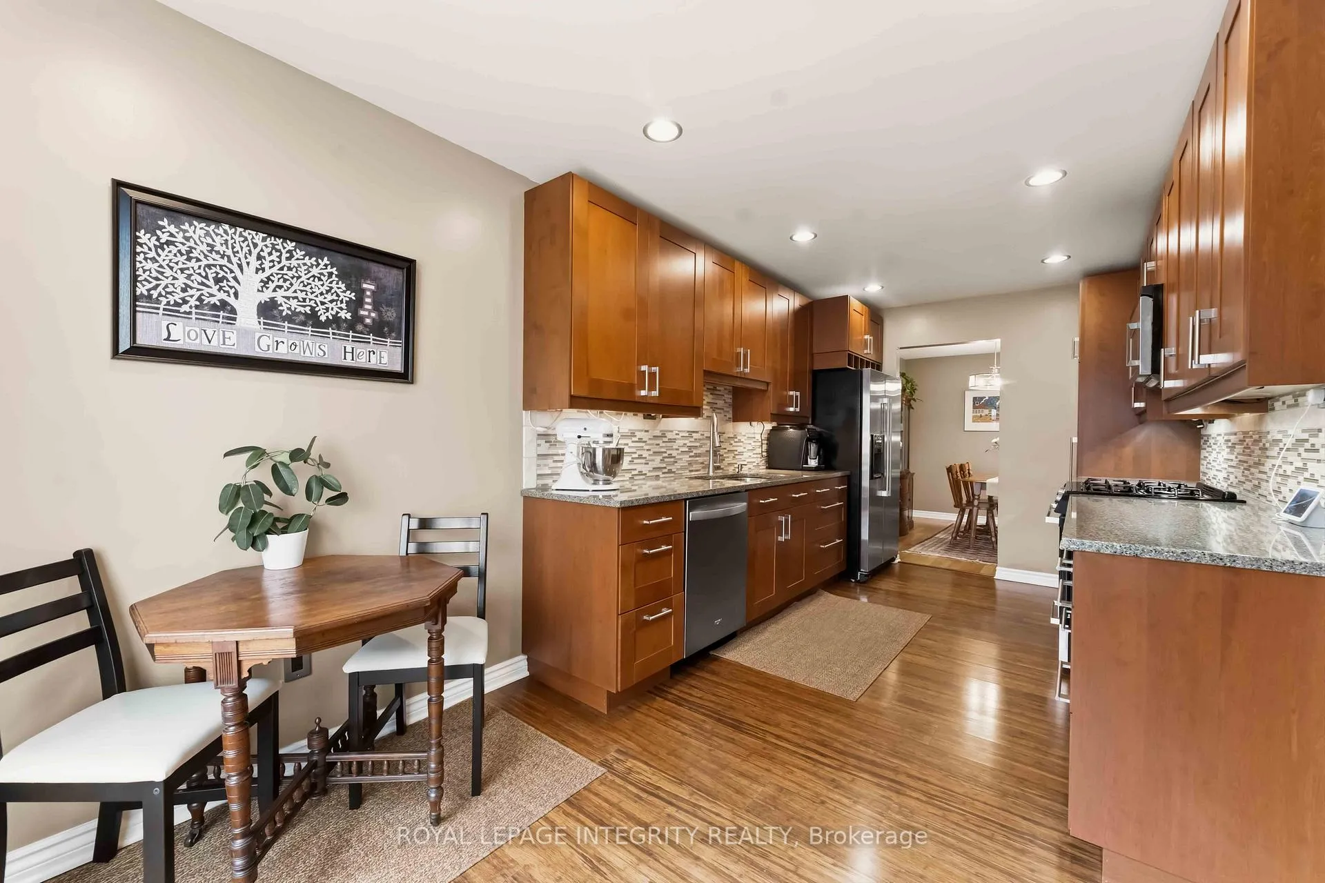 Photo 15 of 30 Longden Place, Ottawa, Kanata - Bridlewood — HOMEH