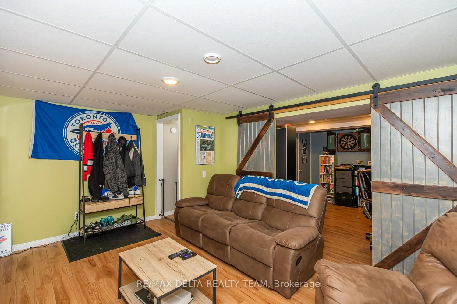 Photo 14 of 2465 Tupper Avenue, Ottawa, Hawthorne Meadows — HOMEH