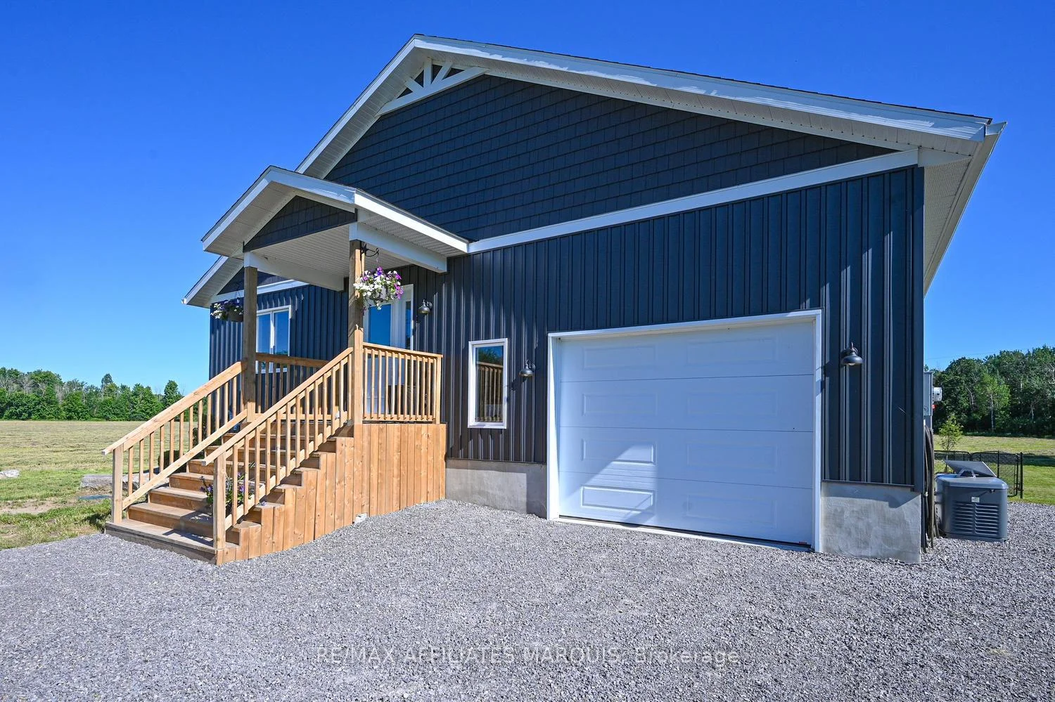 Photo 3 of 1162 Rideau River Road, Montague, Montague Twp — HOMEH