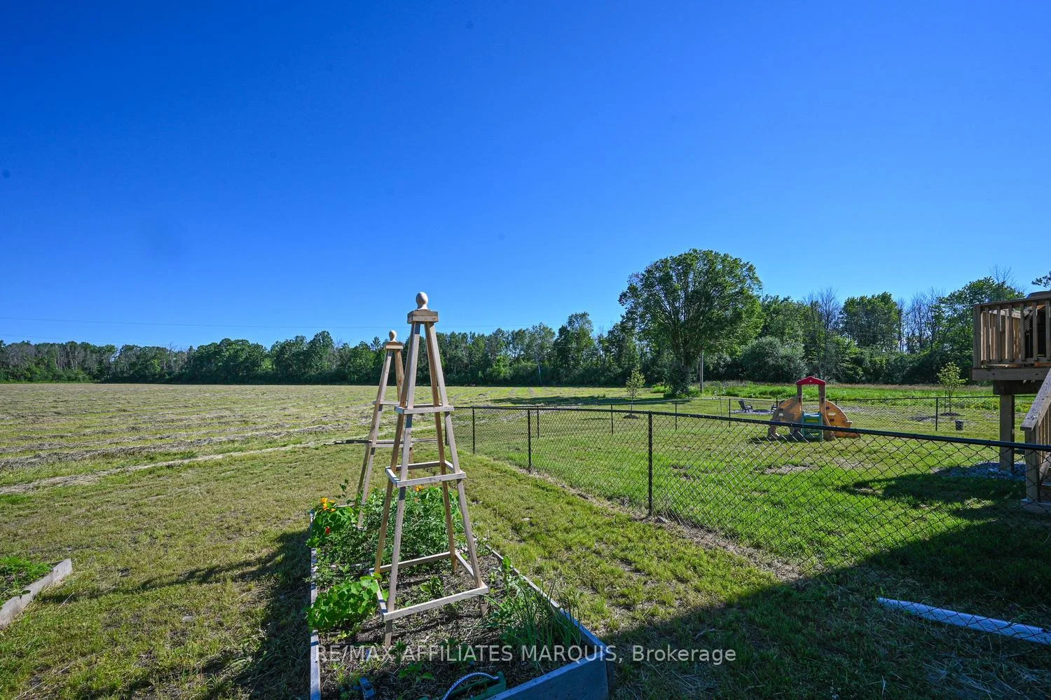 Photo 36 of 1162 Rideau River Road, Montague, Montague Twp — HOMEH
