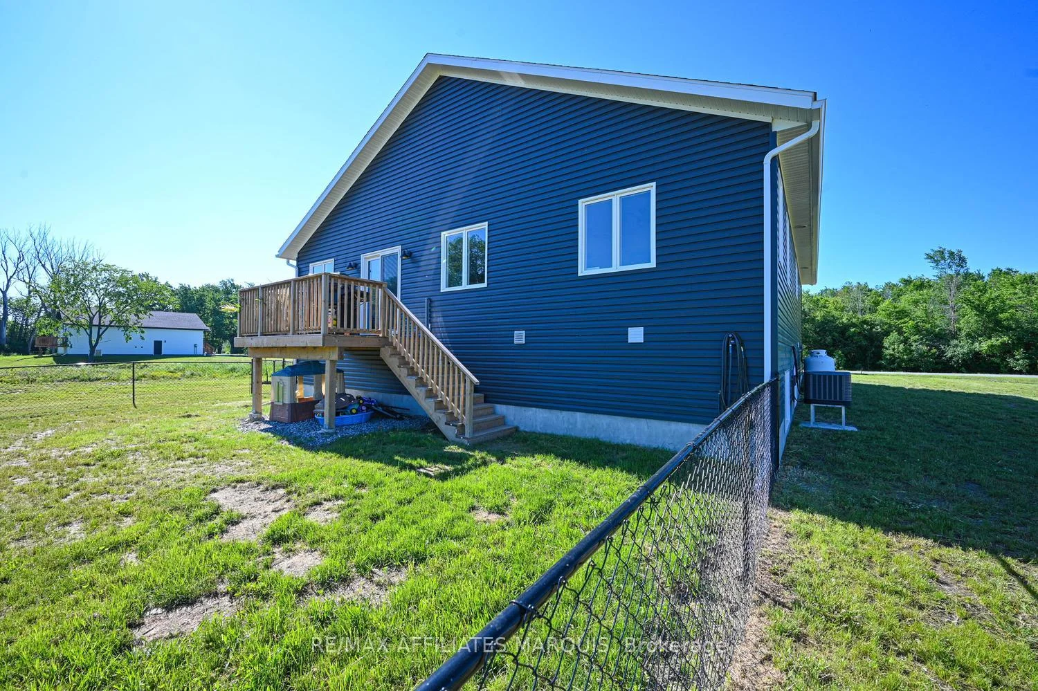 Photo 38 of 1162 Rideau River Road, Montague, Montague Twp — HOMEH