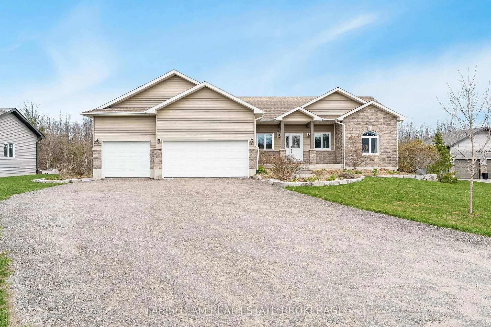 Photo 1 of 53 Boyd Crescent, Oro-Medonte, Moonstone — HOMEH