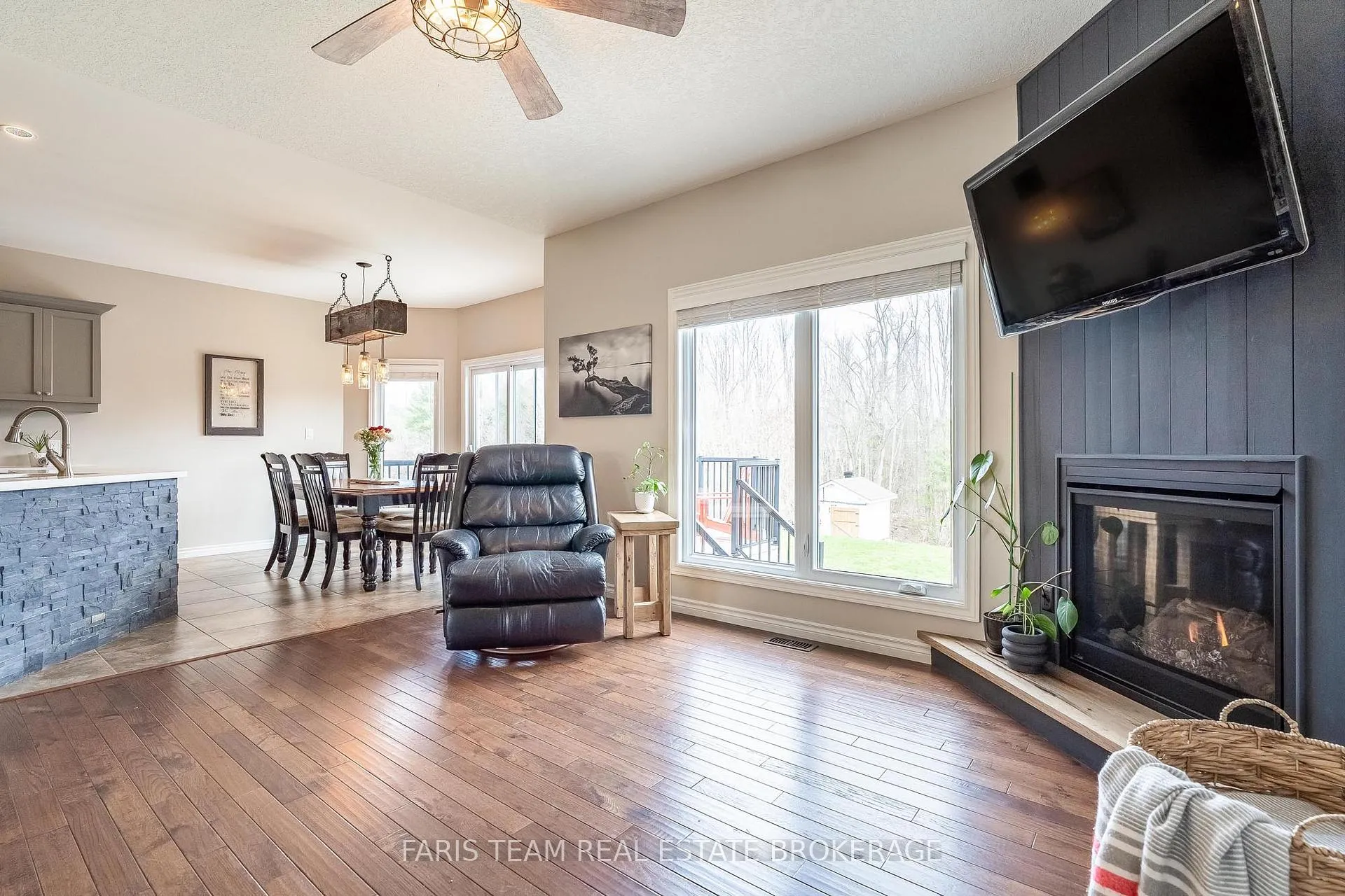 Photo 15 of 53 Boyd Crescent, Oro-Medonte, Moonstone — HOMEH