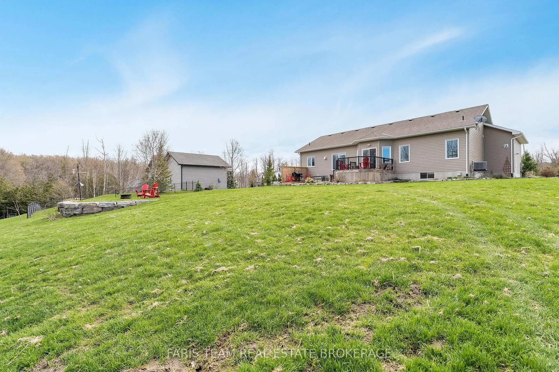 Photo 36 of 53 Boyd Crescent, Oro-Medonte, Moonstone — HOMEH