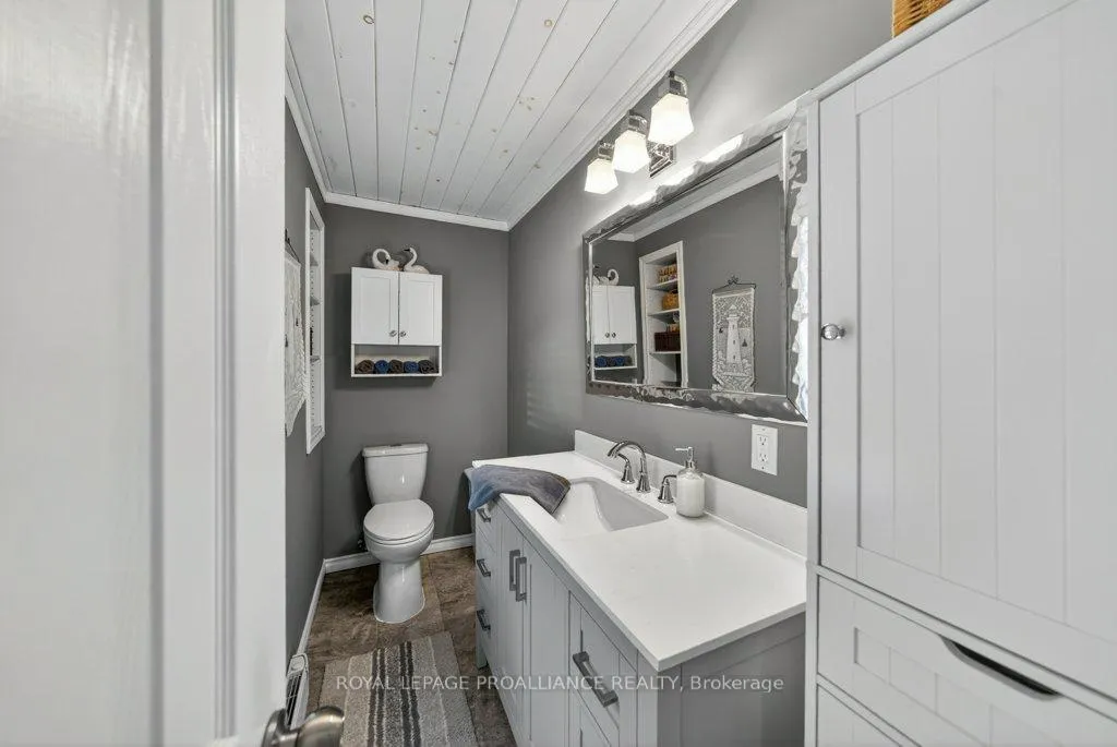 Photo 9 of 1058 Shady Lane, North Frontenac, Frontenac North — HOMEH