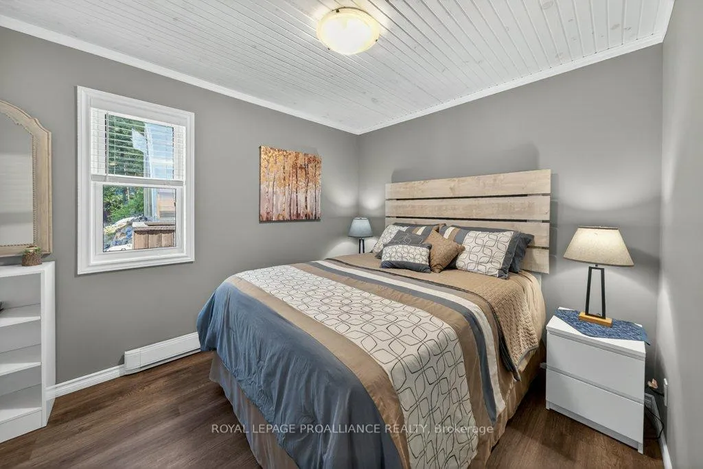 Photo 10 of 1058 Shady Lane, North Frontenac, Frontenac North — HOMEH