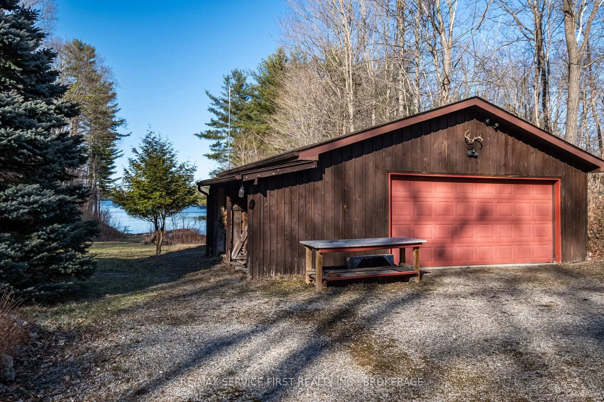 Photo 3 of 13 Pheasant Lane, Frontenac, Frontenac South — HOMEH