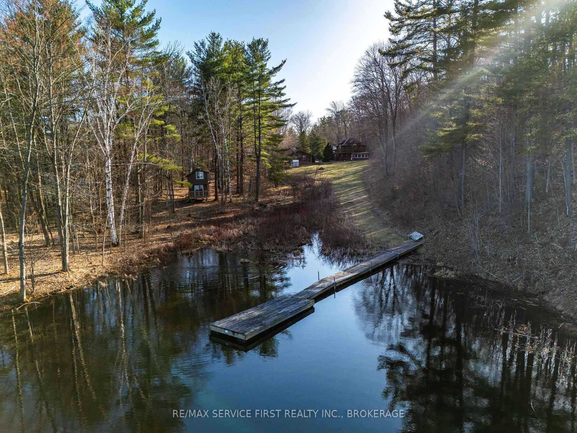 Photo 14 of 13 Pheasant Lane, Frontenac, Frontenac South — HOMEH