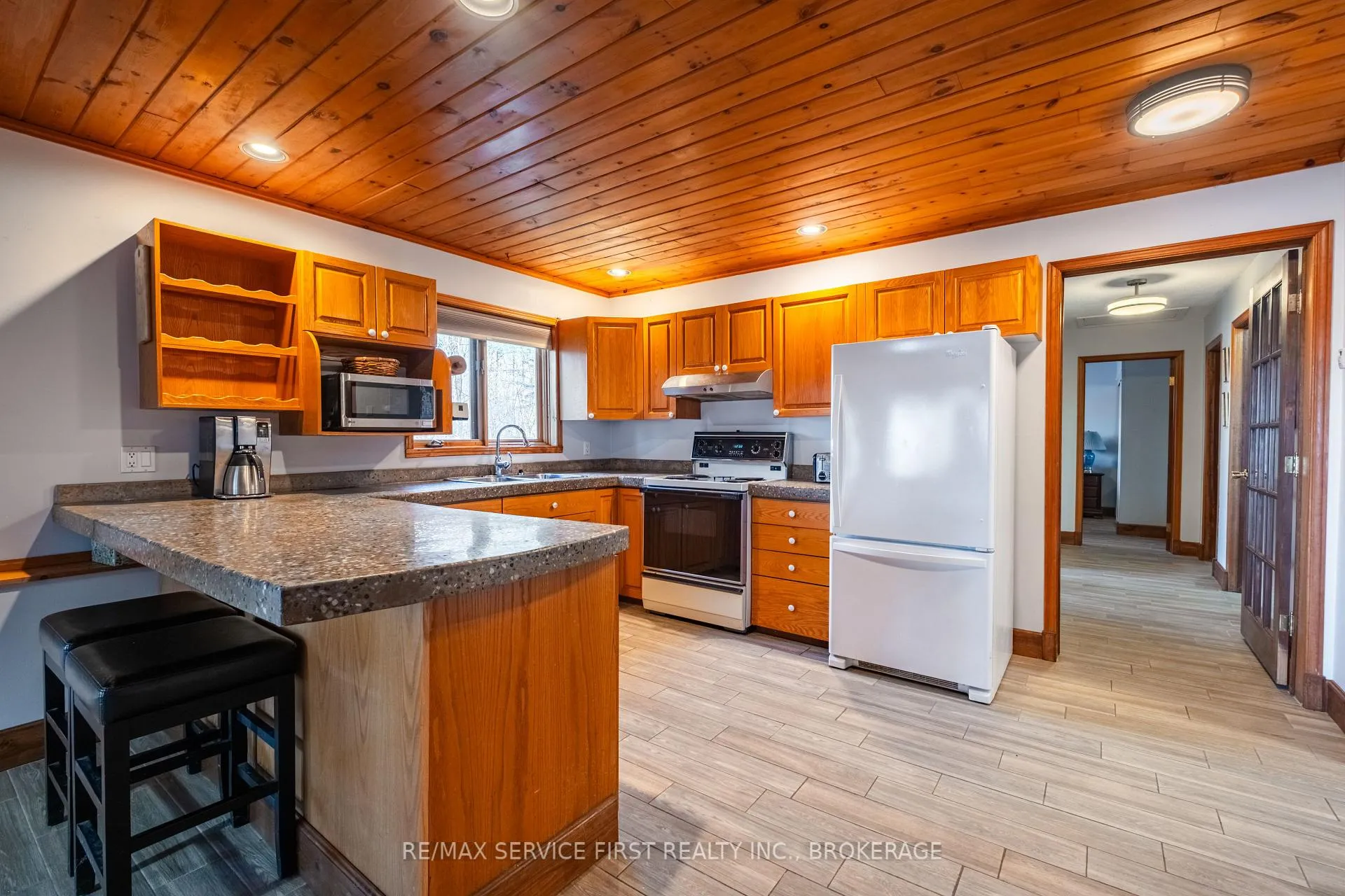 Photo 29 of 13 Pheasant Lane, Frontenac, Frontenac South — HOMEH
