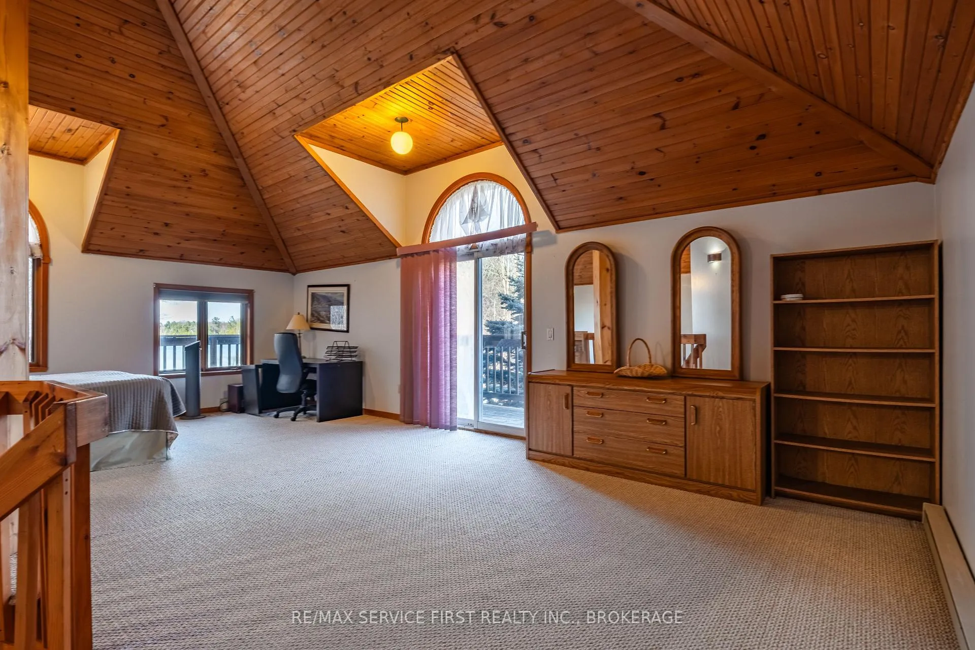Photo 39 of 13 Pheasant Lane, Frontenac, Frontenac South — HOMEH
