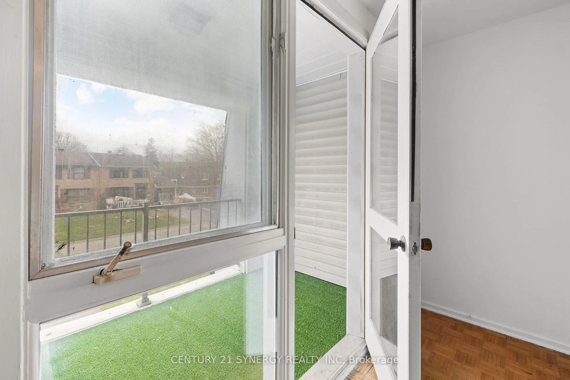 Photo 20 of 59 Oberon Street, Ottawa, Westcliffe Estates — HOMEH