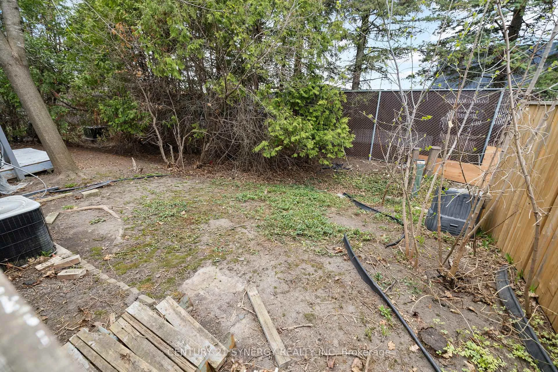 Photo 36 of 59 Oberon Street, Ottawa, Westcliffe Estates — HOMEH