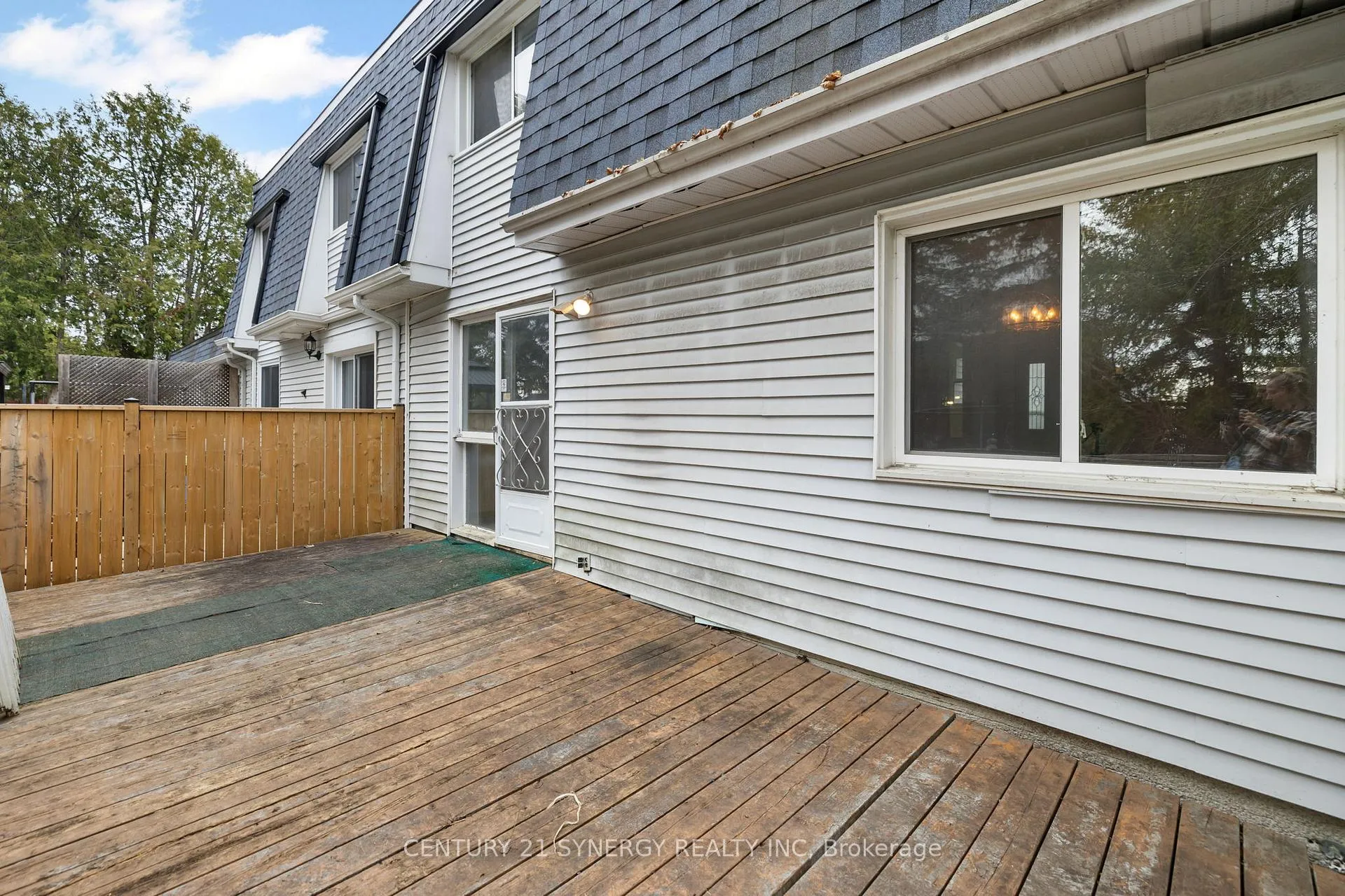 Photo 37 of 59 Oberon Street, Ottawa, Westcliffe Estates — HOMEH