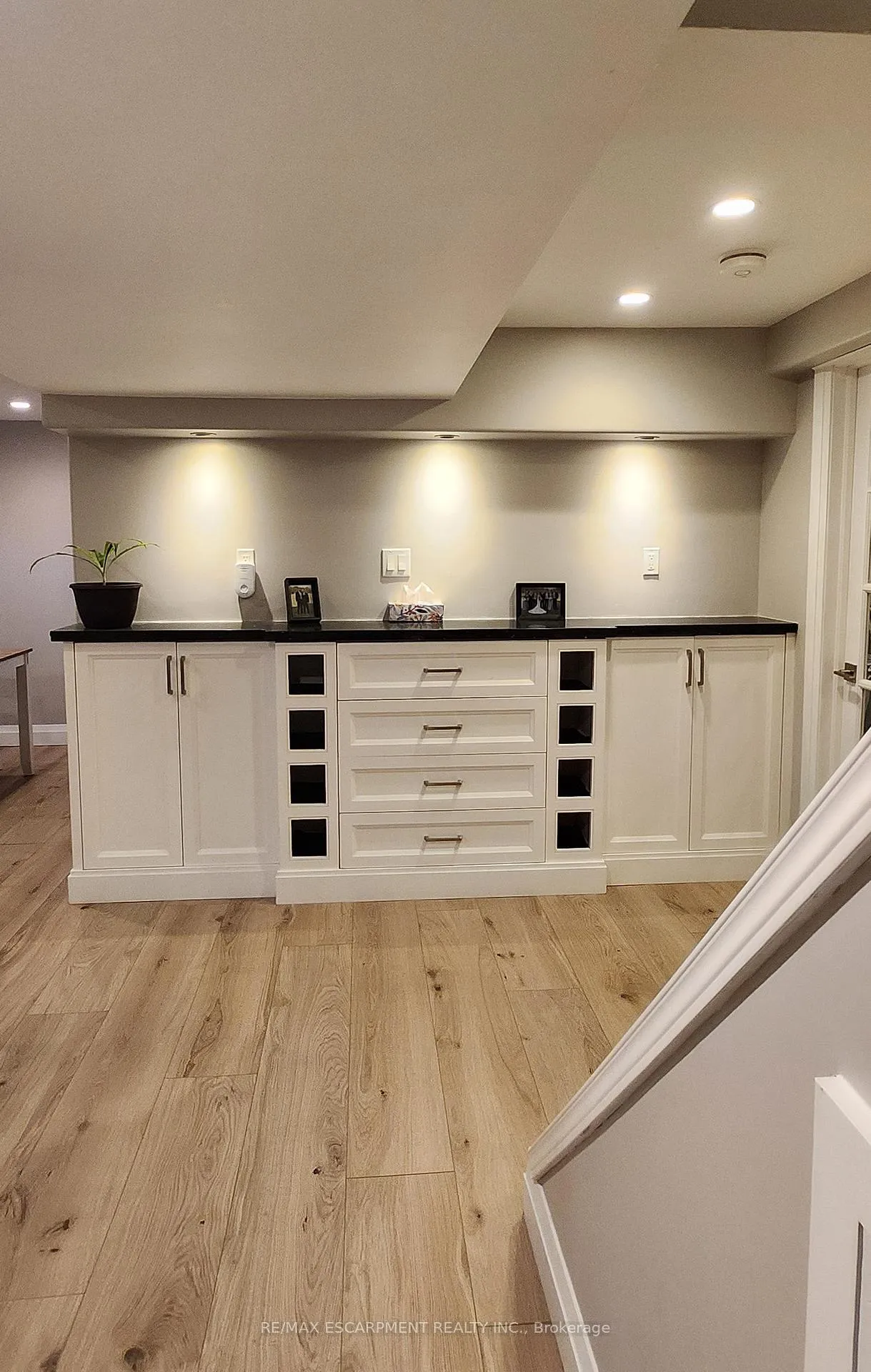 Photo 6 of Unit LOWER, 7 Brier Crescent, Brantford — HOMEH