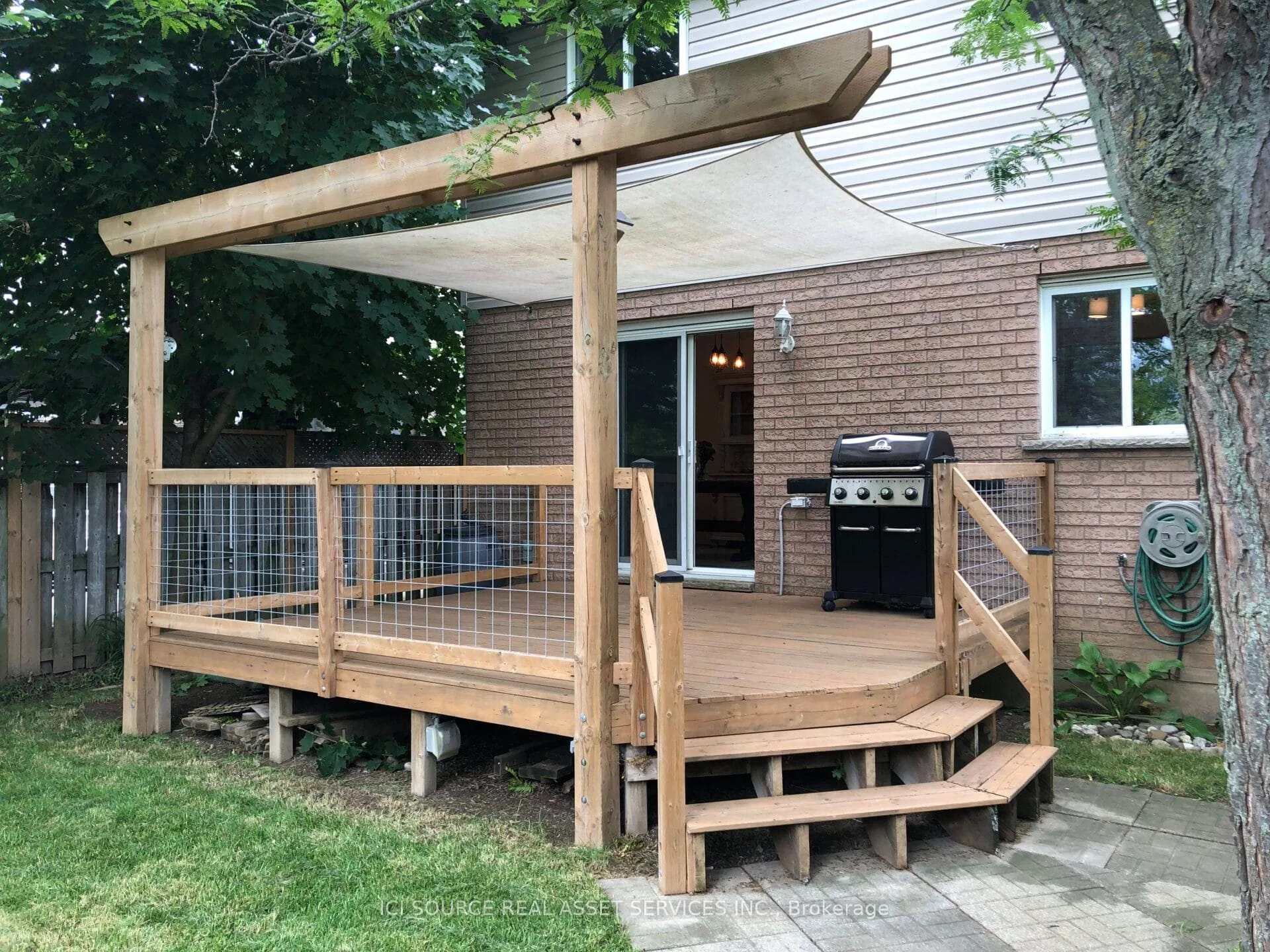 Photo 35 of 98 Summers Drive, Thorold, Confederation Heights — HOMEH