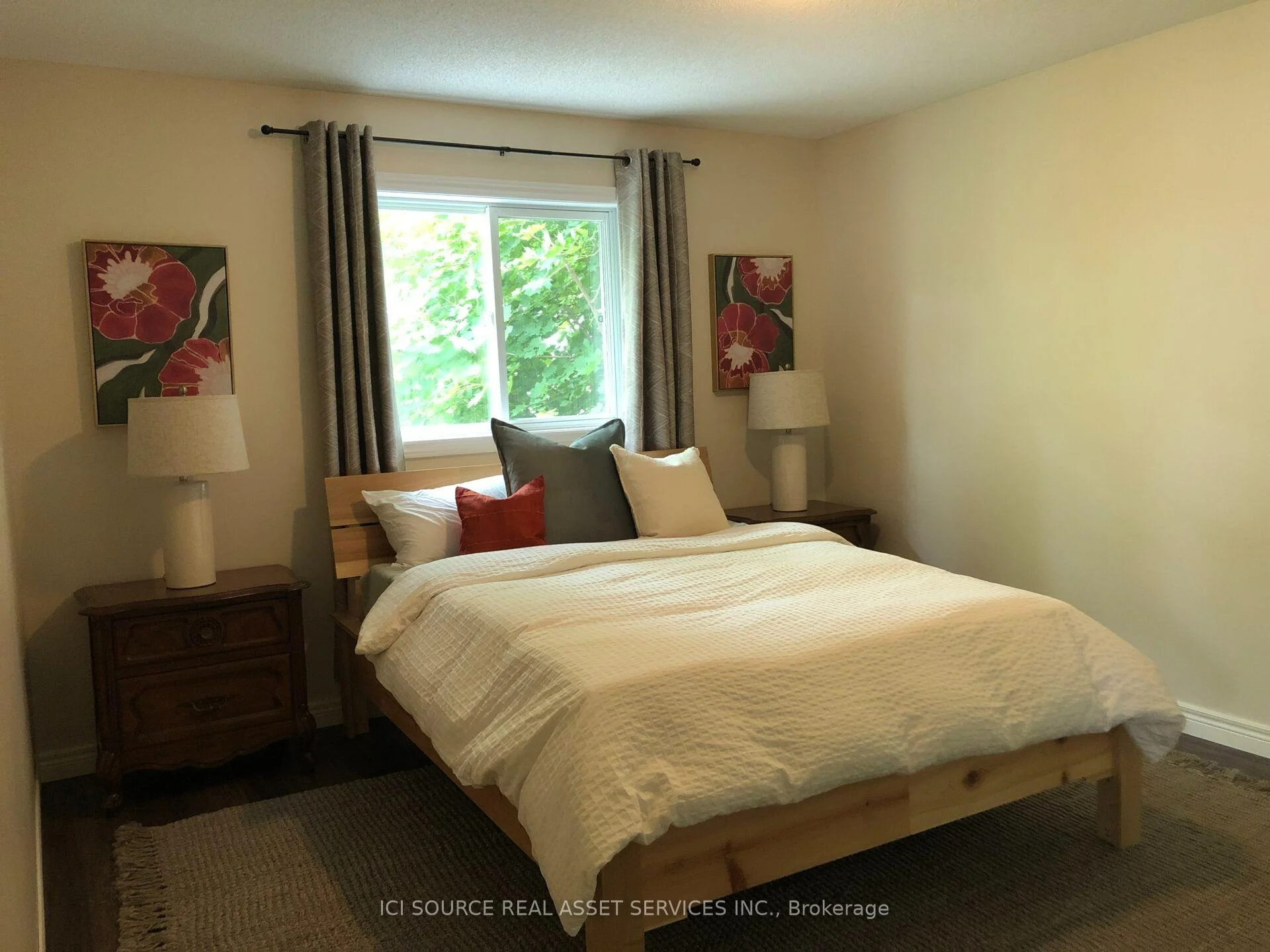 Photo 26 of 98 Summers Drive, Thorold, Confederation Heights — HOMEH