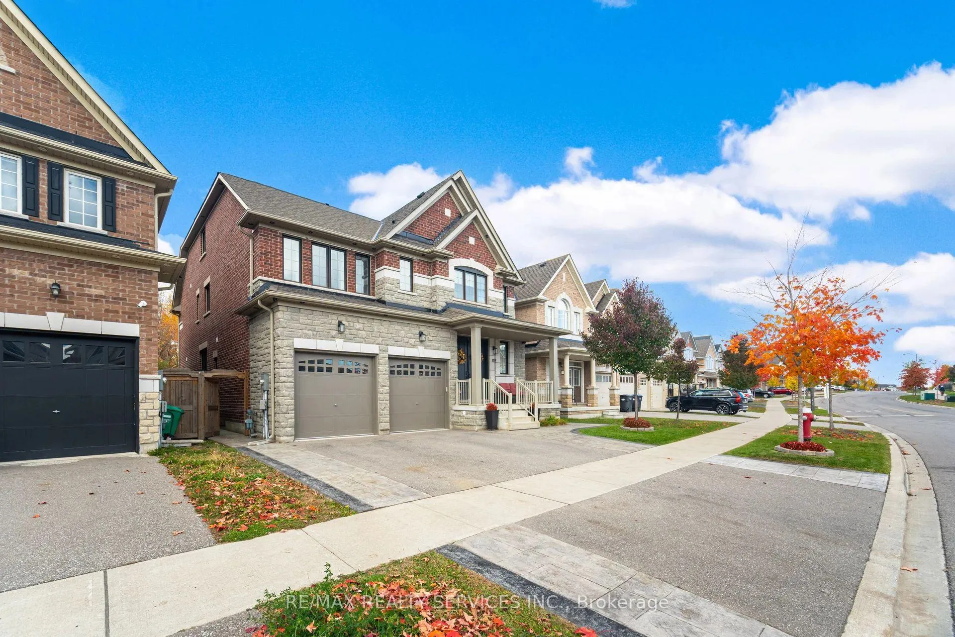 Photo 3 of 112 Newhouse Boulevard, Caledon, Rural Caledon — HOMEH