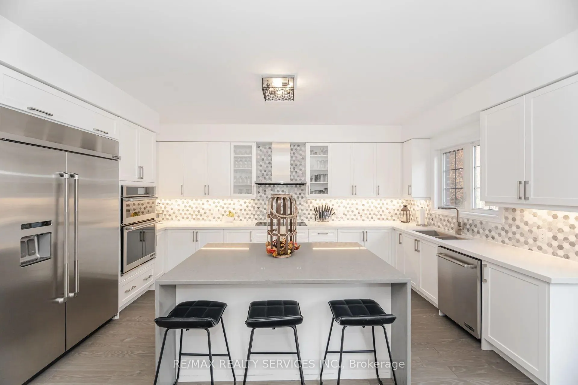 Photo 15 of 112 Newhouse Boulevard, Caledon, Rural Caledon — HOMEH