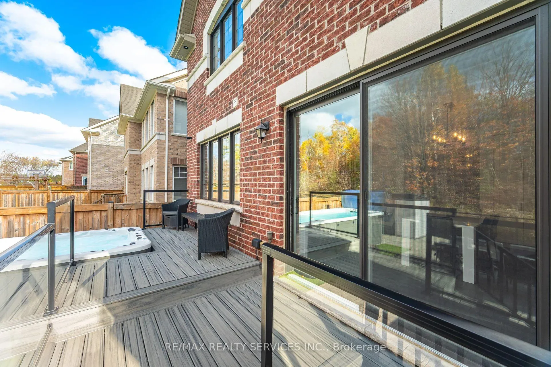 Photo 42 of 112 Newhouse Boulevard, Caledon, Rural Caledon — HOMEH