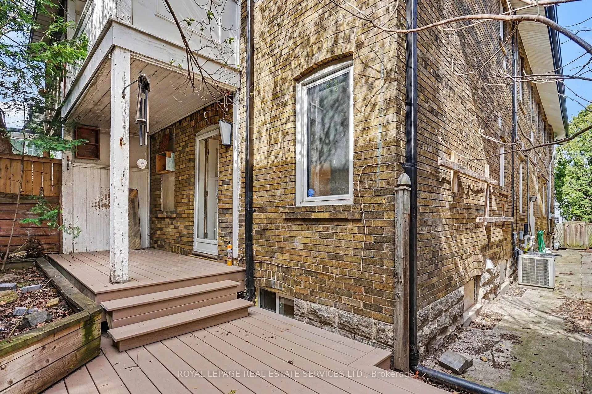 Photo 3 of Unit Main, 112 Hudson Drive, Toronto, Rosedale-Moore Park — HOMEH