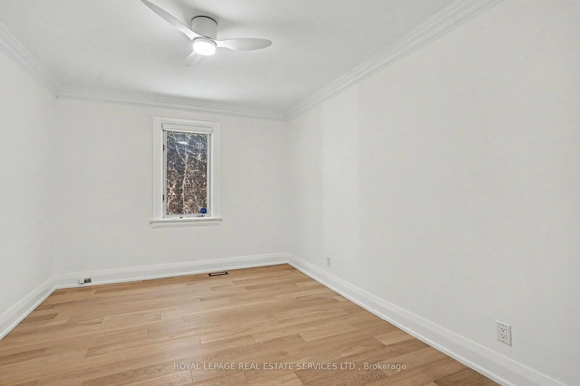 Photo 13 of Unit Main, 112 Hudson Drive, Toronto, Rosedale-Moore Park — HOMEH