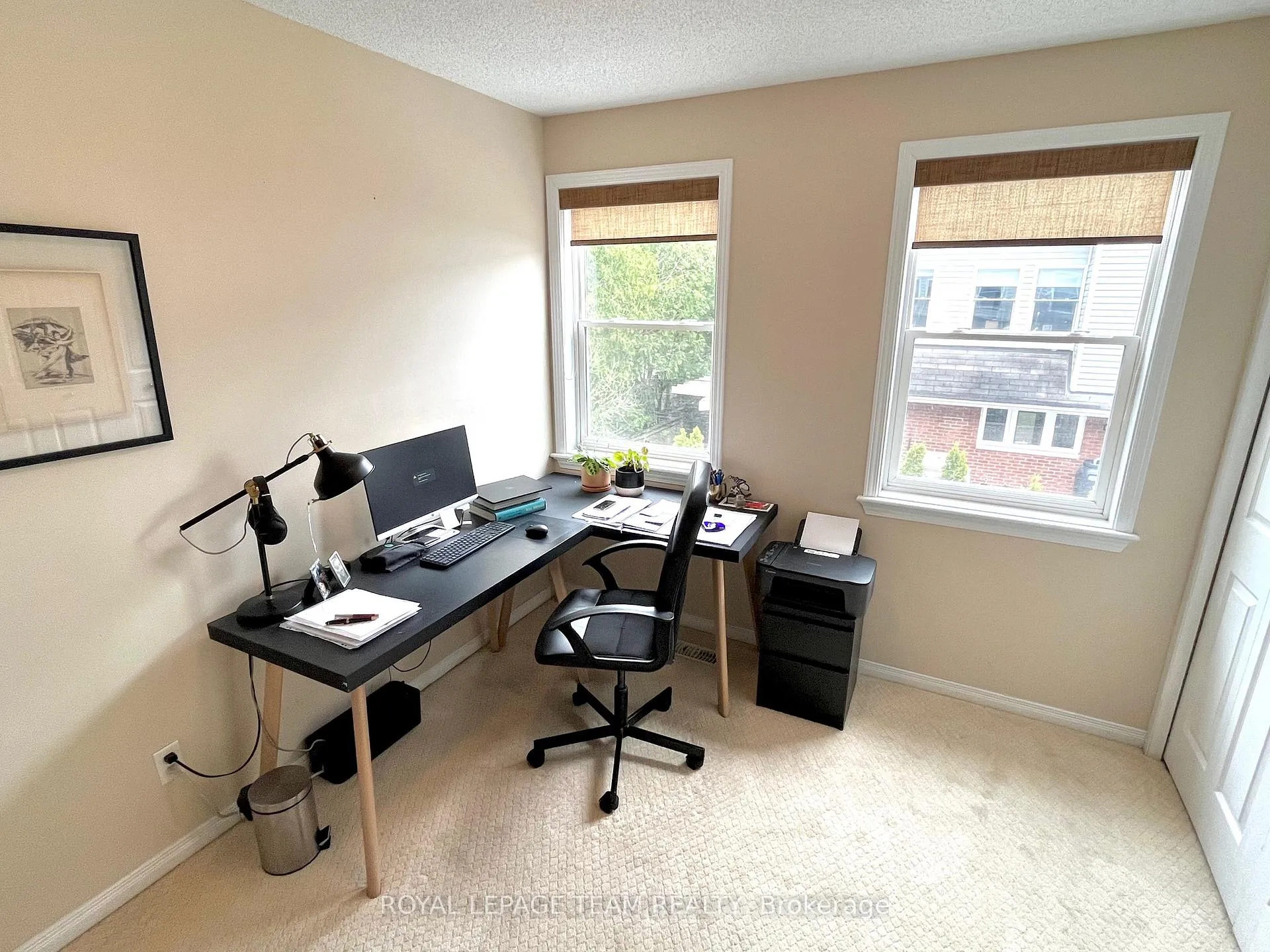 Photo 16 of 102 Monterey Drive, Ottawa, Leslie Park — HOMEH