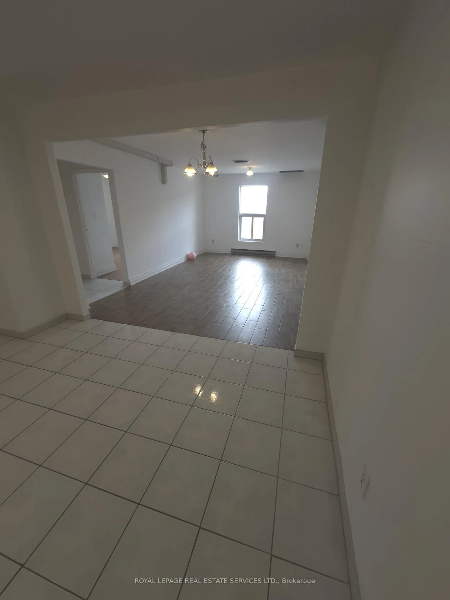 Photo 5 of Unit 202, 10055 Keele Street, Vaughan, Maple — HOMEH
