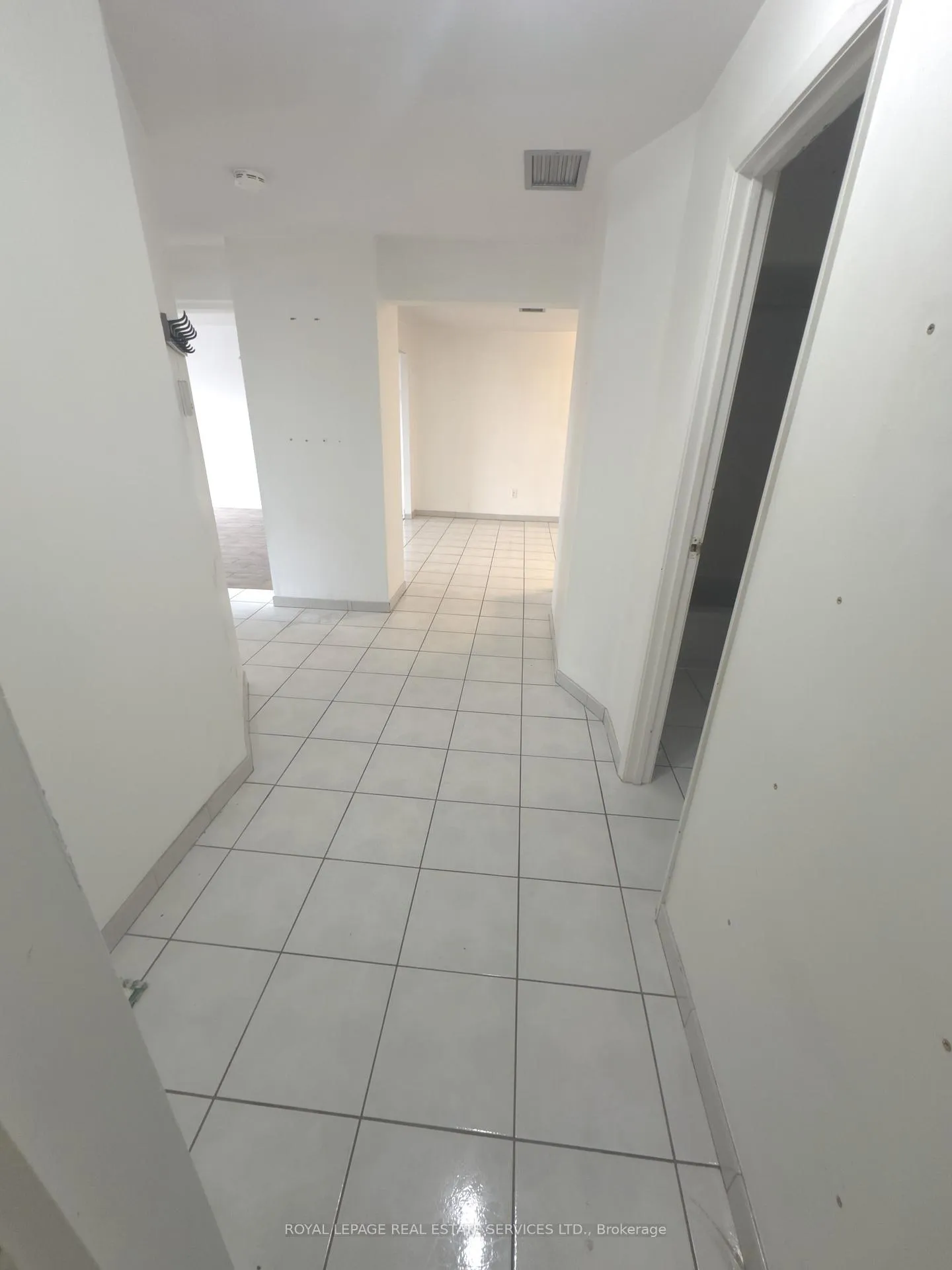 Photo 9 of Unit 202, 10055 Keele Street, Vaughan, Maple — HOMEH