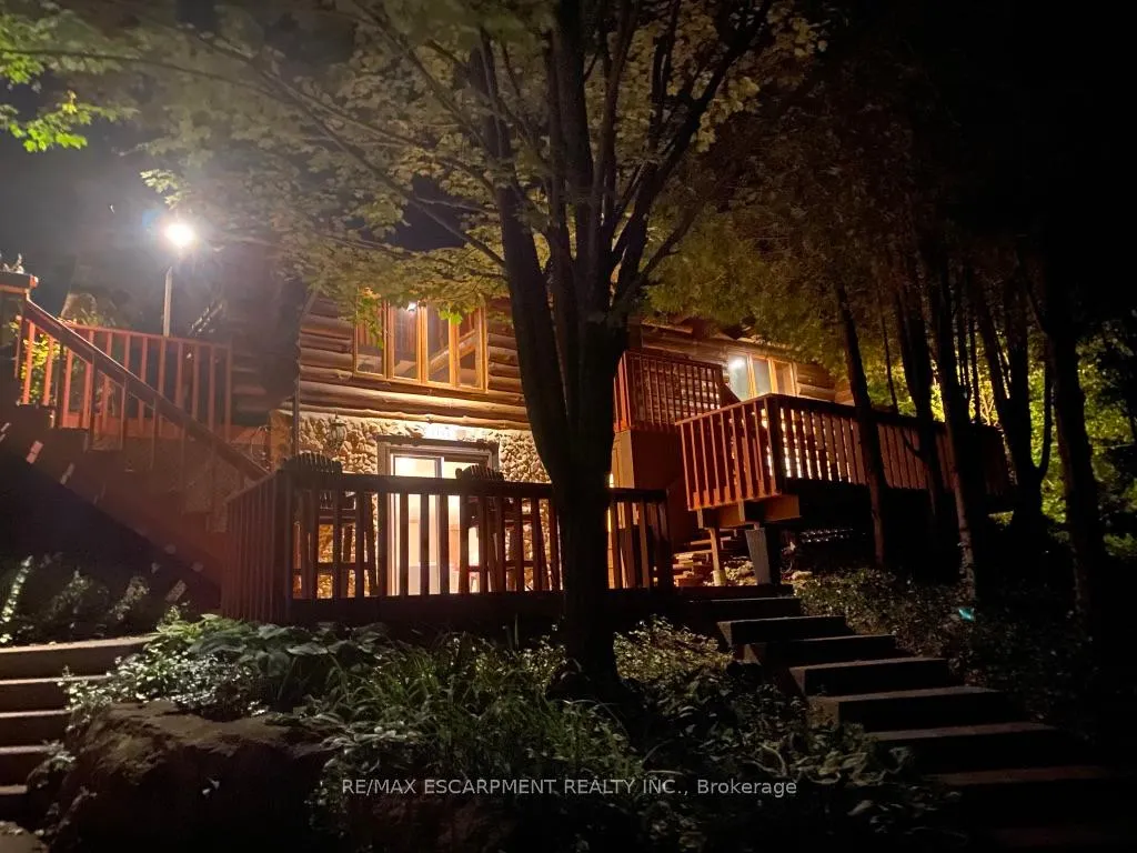 Photo 5 of 1112 Safari Road, Hamilton, Rural Flamborough — HOMEH