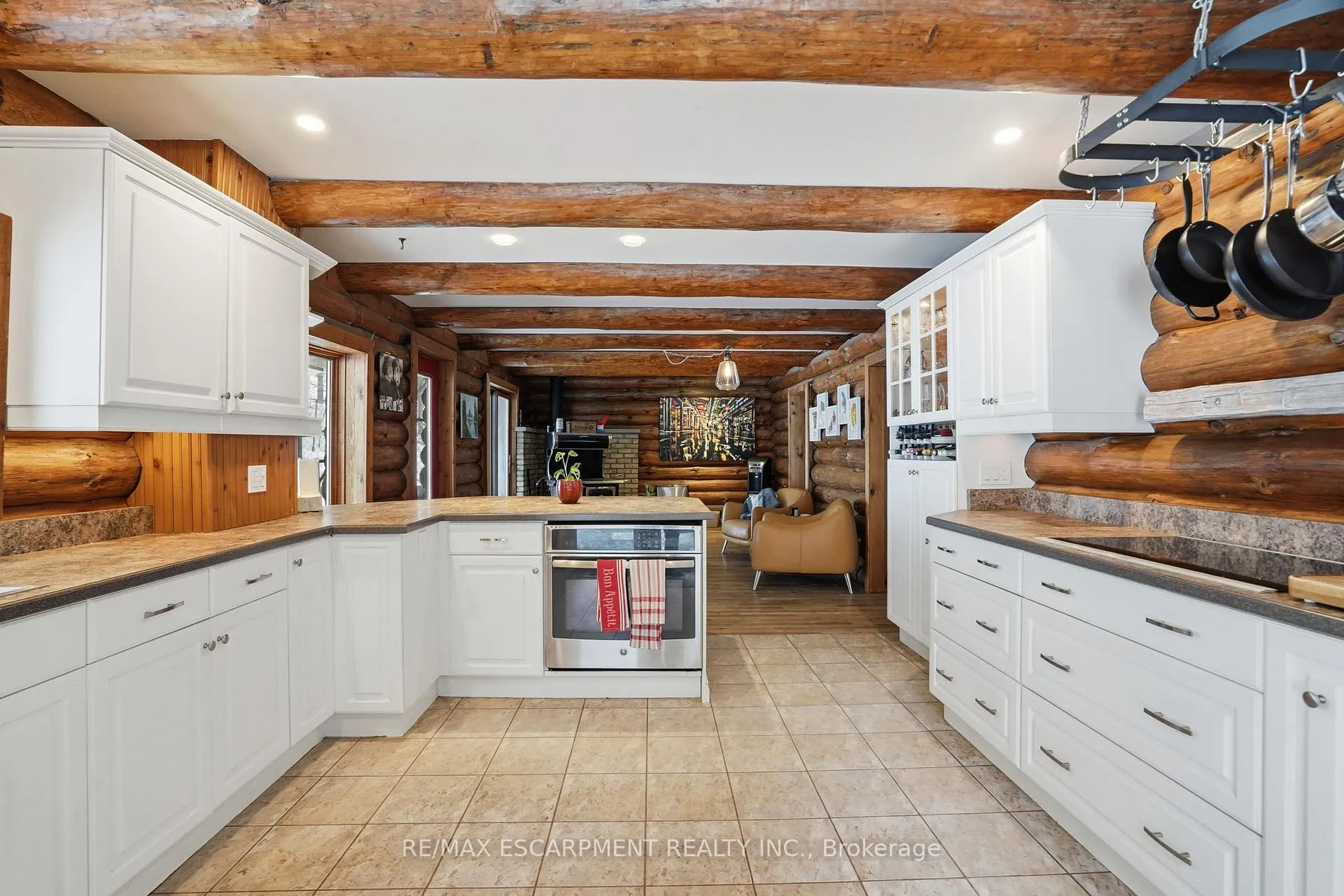 Photo 19 of 1112 Safari Road, Hamilton, Rural Flamborough — HOMEH