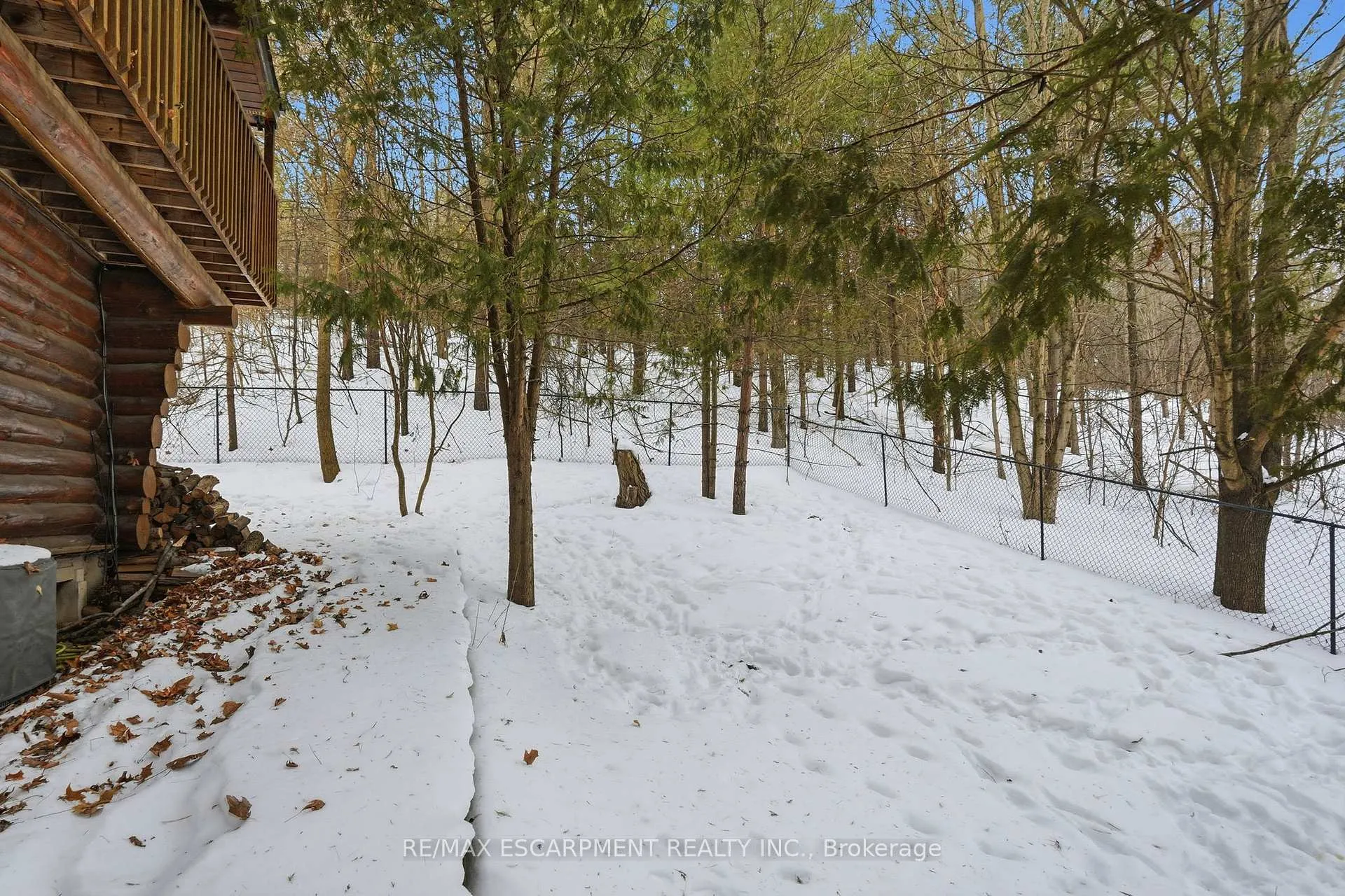 Photo 40 of 1112 Safari Road, Hamilton, Rural Flamborough — HOMEH