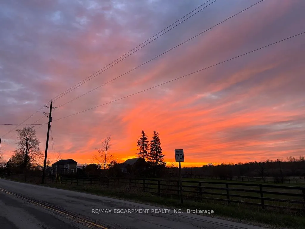 Photo 46 of 1112 Safari Road, Hamilton, Rural Flamborough — HOMEH
