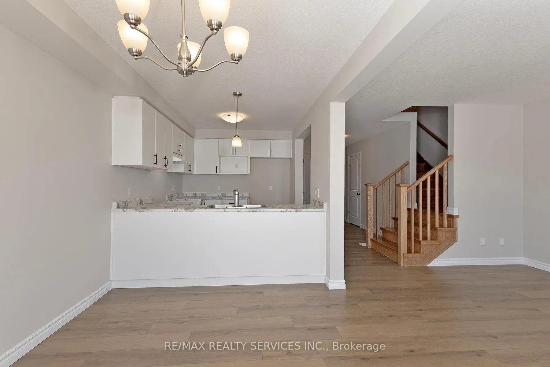 Photo 7 of 25 Becker Street, Stratford — HOMEH
