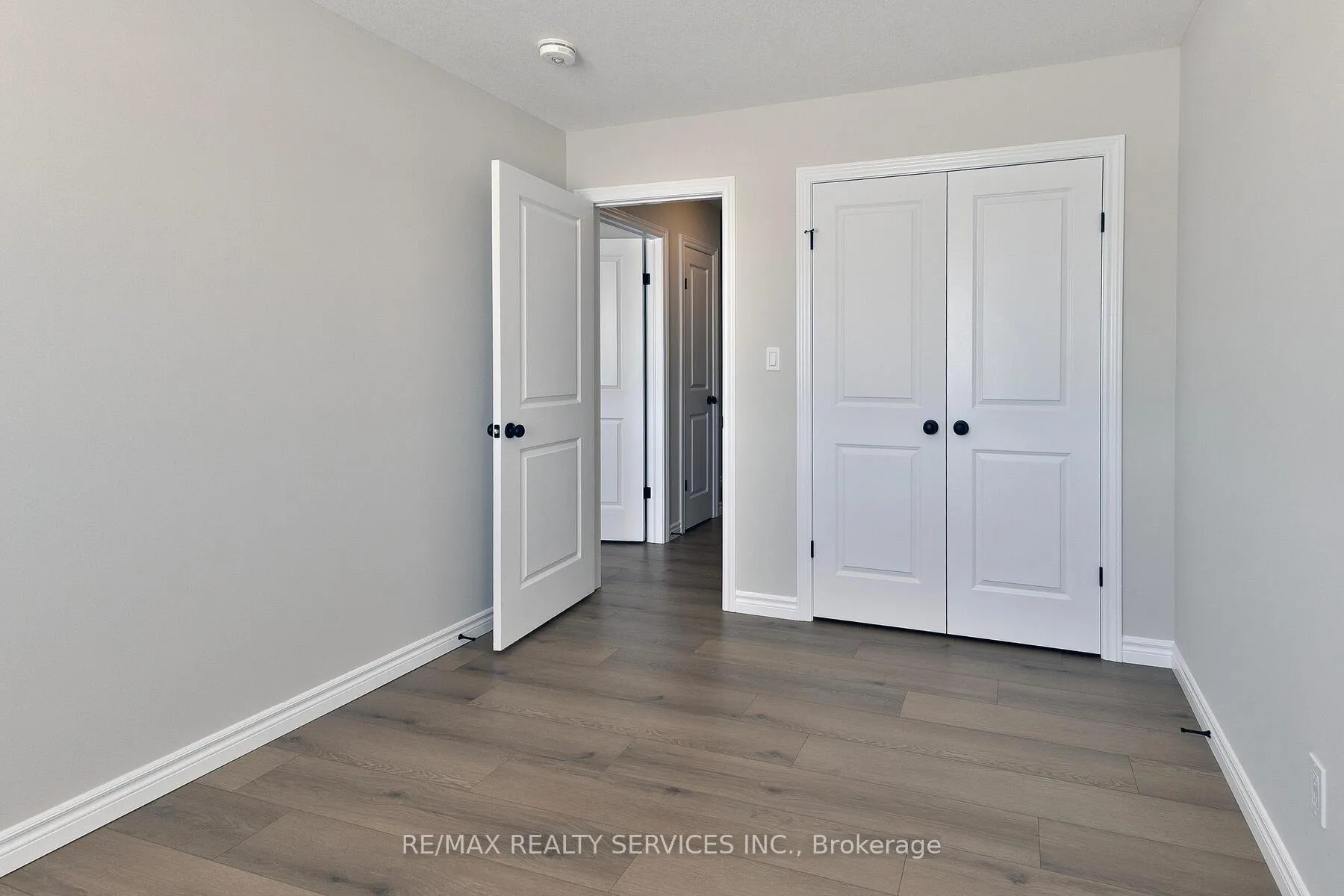 Photo 19 of 25 Becker Street, Stratford — HOMEH