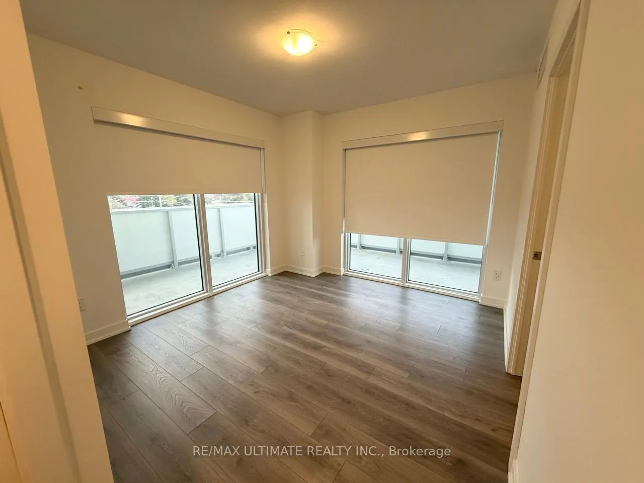 Photo 9 of Unit 403, 1010 Sandy Beach Road, Pickering, Bay Ridges — HOMEH