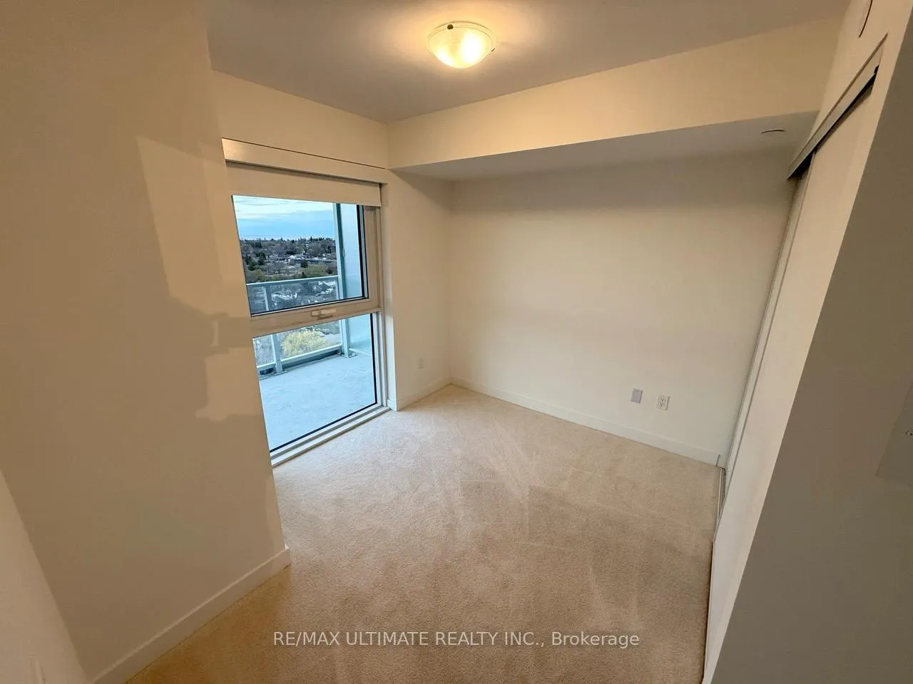 Photo 9 of Unit 1005, 1010 Sandy Beach Road, Pickering, Bay Ridges — HOMEH