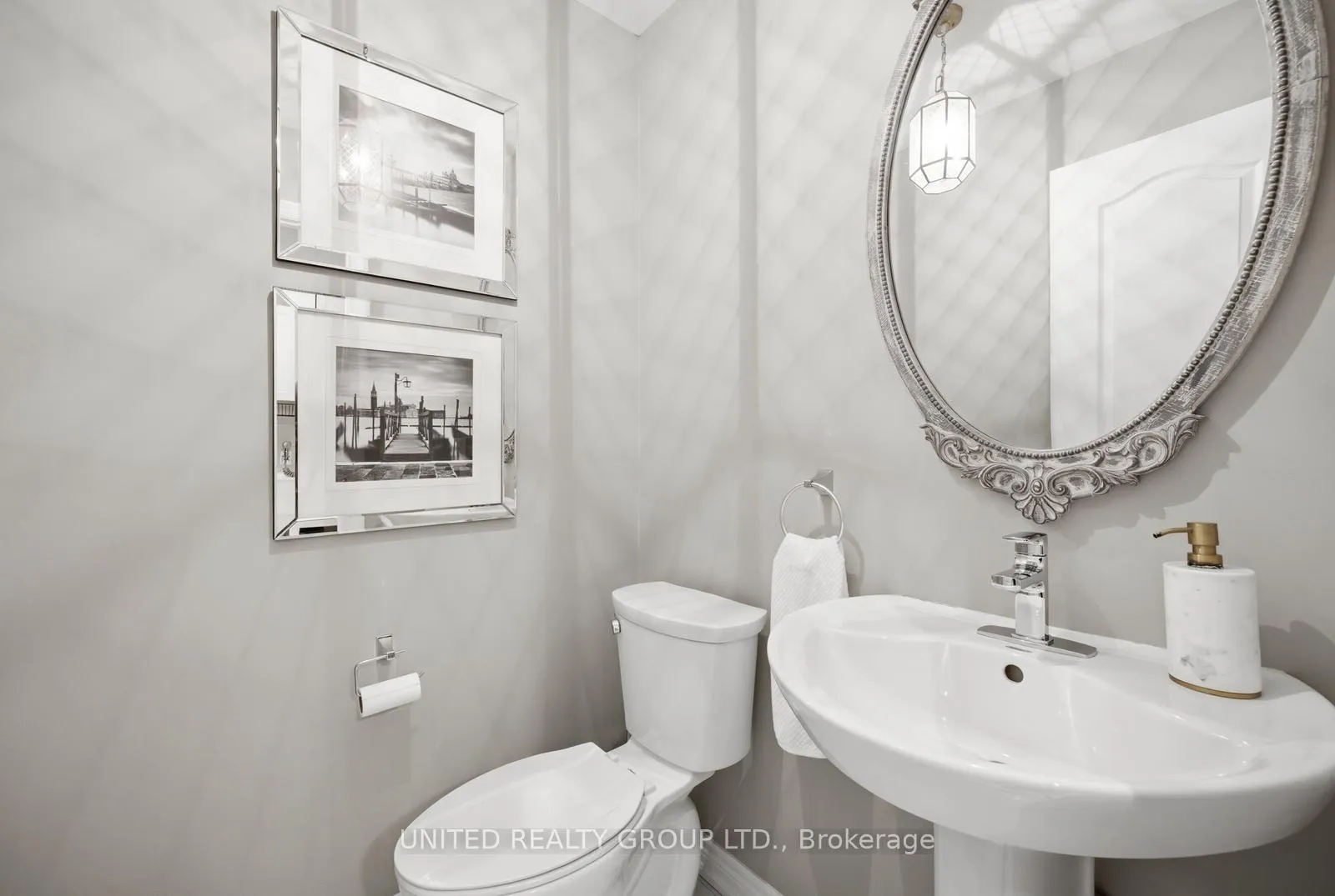 Photo 22 of Unit 10, 10 Porter Avenue W, Vaughan, West Woodbridge — HOMEH