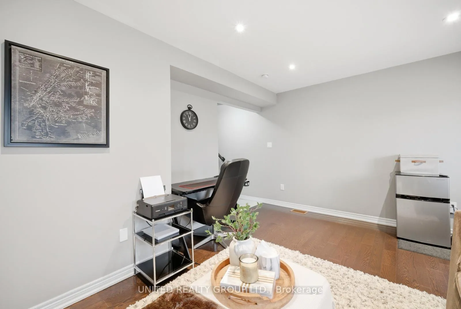 Photo 36 of Unit 10, 10 Porter Avenue W, Vaughan, West Woodbridge — HOMEH
