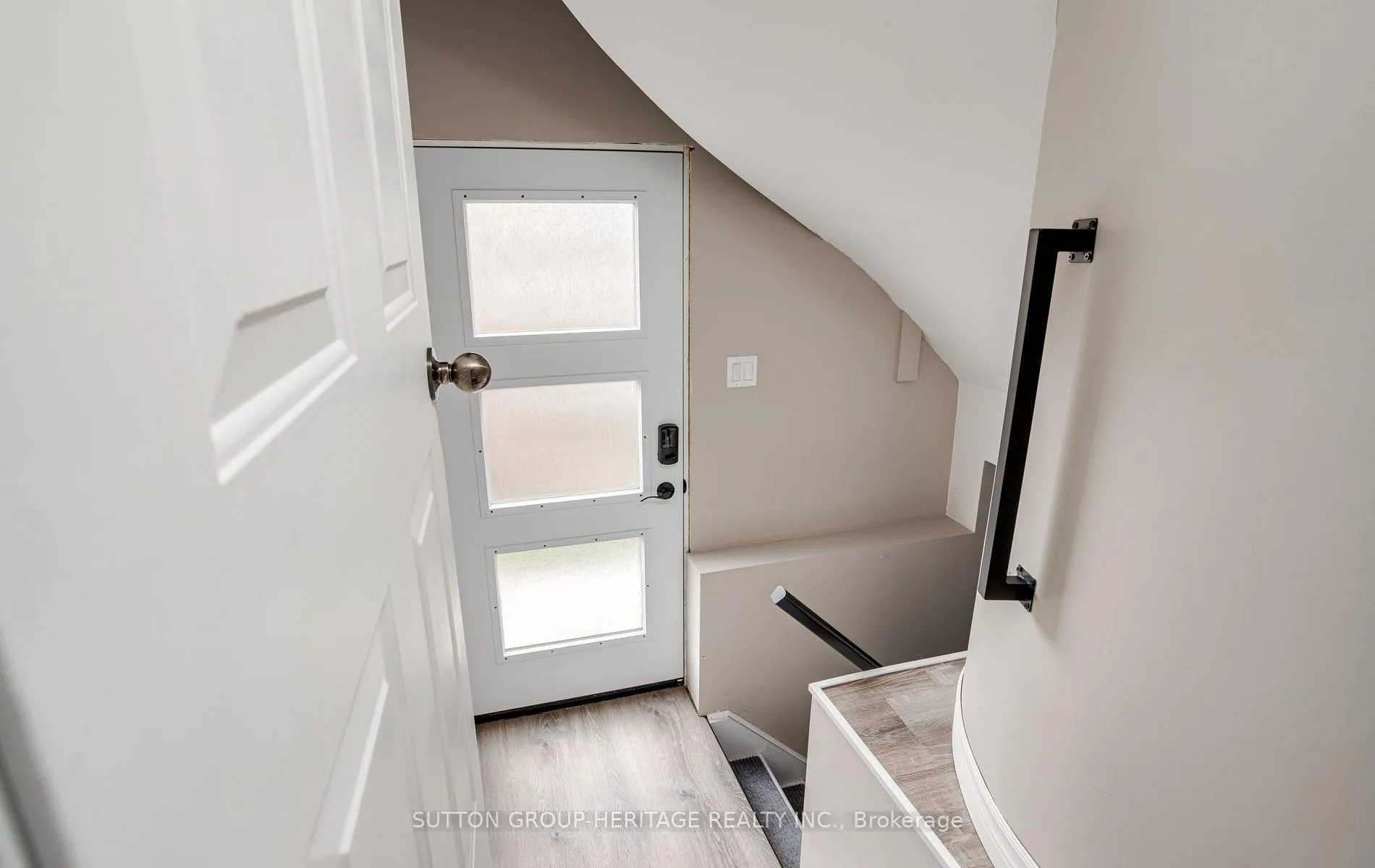 Photo 29 of 67 Laking Drive, Clarington, Newcastle — HOMEH
