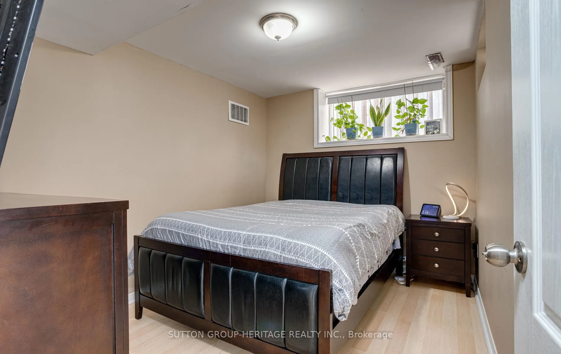 Photo 31 of 67 Laking Drive, Clarington, Newcastle — HOMEH