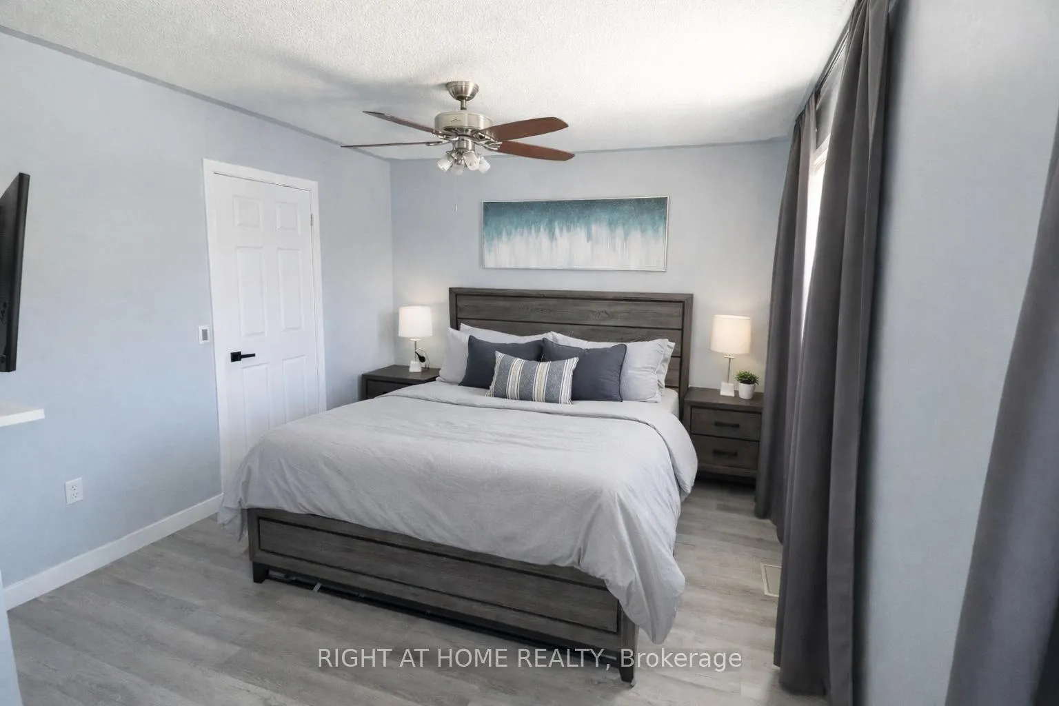 Photo 14 of 5 Michelle Drive, Orillia — HOMEH