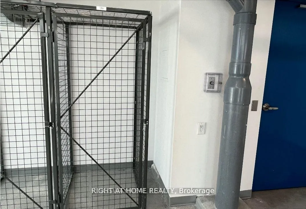 Photo 10 of Unit 1303, 212 King William Street E, Hamilton, Beasley — HOMEH