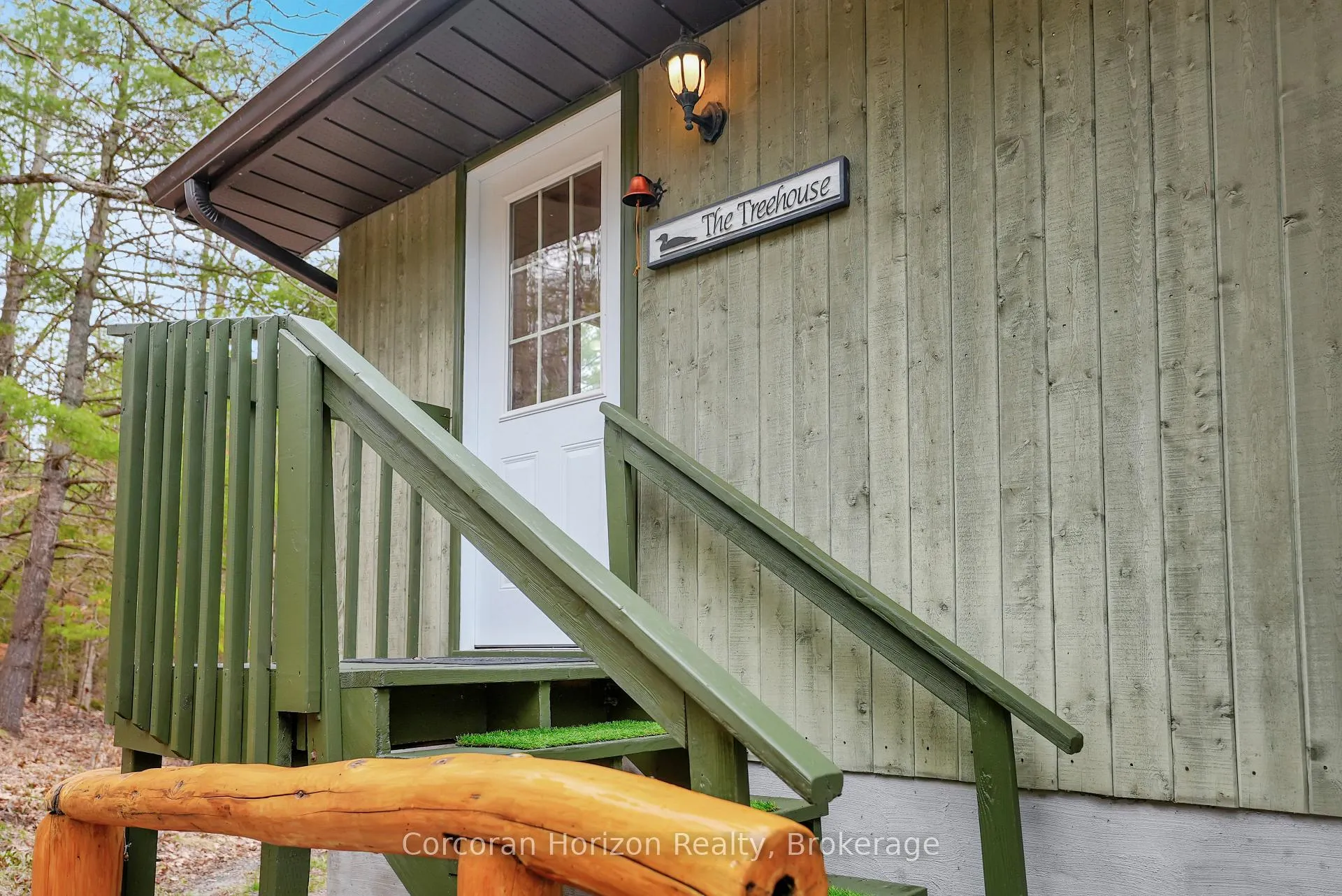 Photo 15 of 1230 Journey's End Trail, Highlands East, Glamorgan — HOMEH