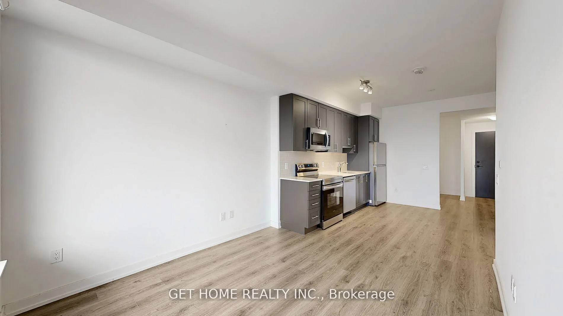 Photo 8 of Unit 1601, 1480 Bayly Street, Pickering, Bay Ridges — HOMEH
