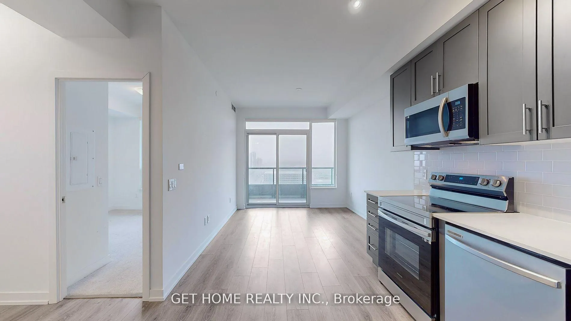 Photo 9 of Unit 1601, 1480 Bayly Street, Pickering, Bay Ridges — HOMEH