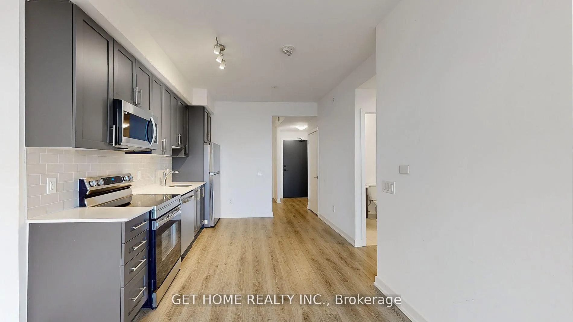 Photo 11 of Unit 1601, 1480 Bayly Street, Pickering, Bay Ridges — HOMEH
